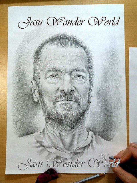 PENCIL PORTRAIT - COMMISSION PROGRESS